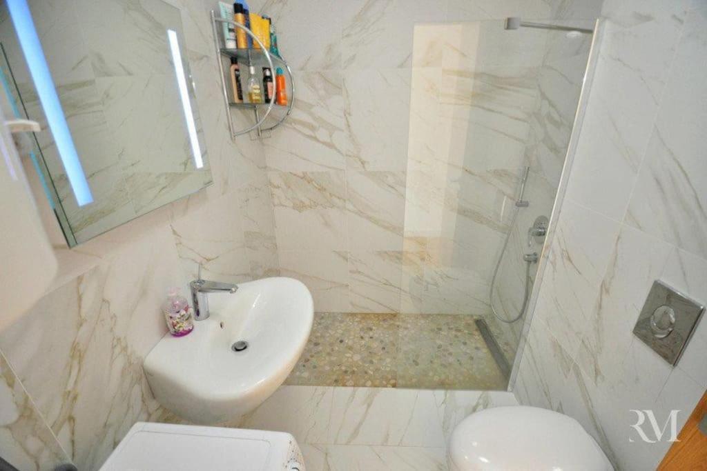 Ds Apartment Доброта Екстер'єр фото